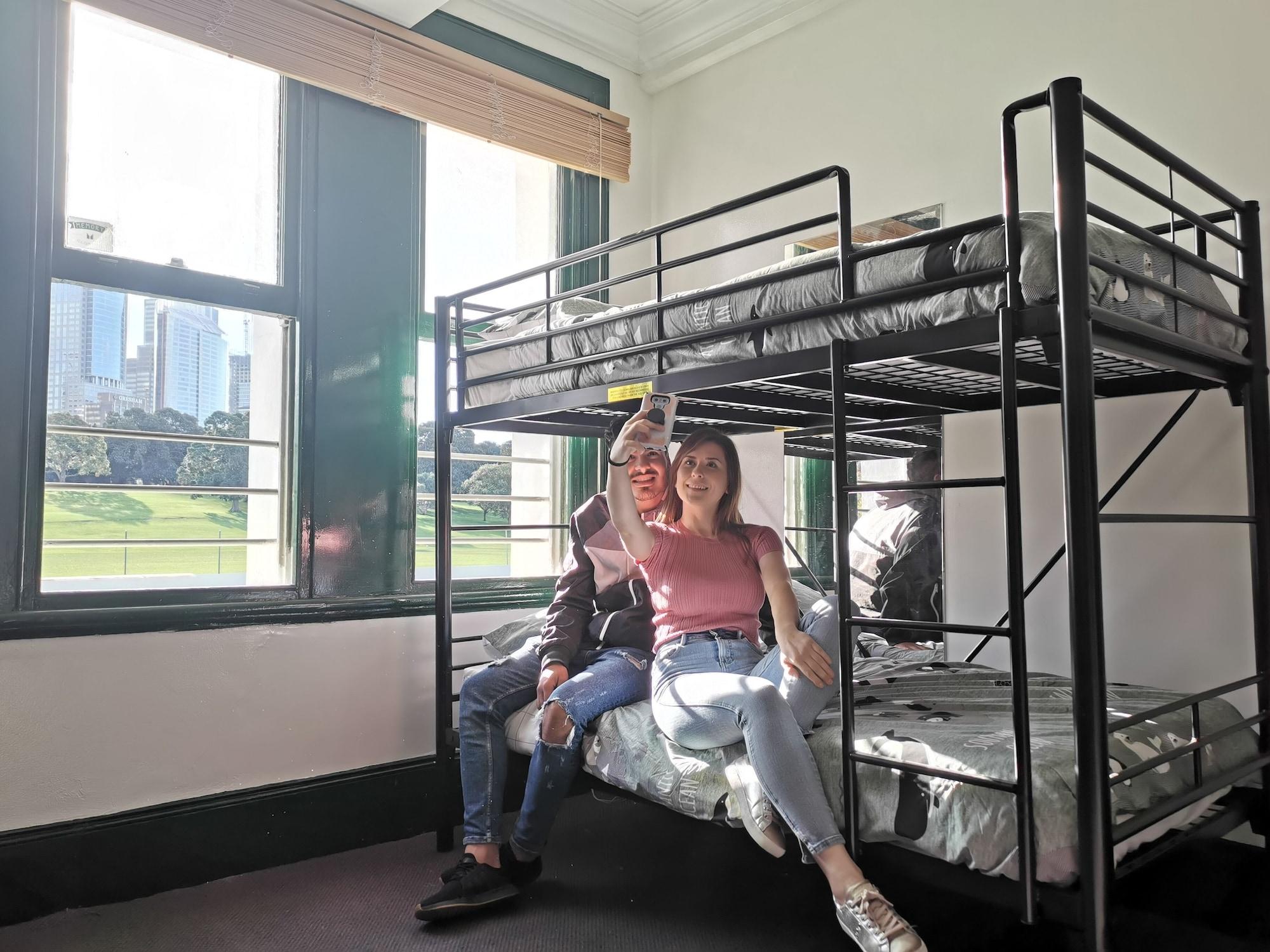 Elephant Backpacker Sydney Bagian luar foto